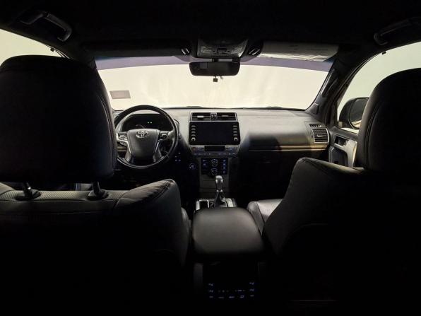 Toyota Land Cruiser Prado 150 Series Рестайлинг 3 с пробегом 2021 года, цена 9 400 000 рублей, 126332 км, внедорожник, Автокод Объявления