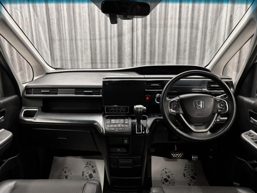 Honda Stepwgn V Рестайлинг Красноярск  - изображение 12