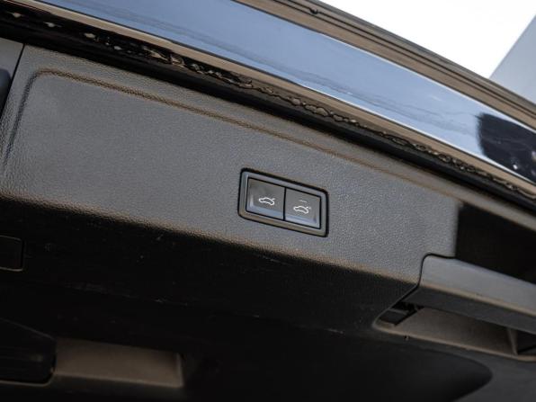 Volkswagen Touareg III с пробегом 2020 года, цена 5 410 000 рублей, 158044 км, внедорожник, Автокод Объявления