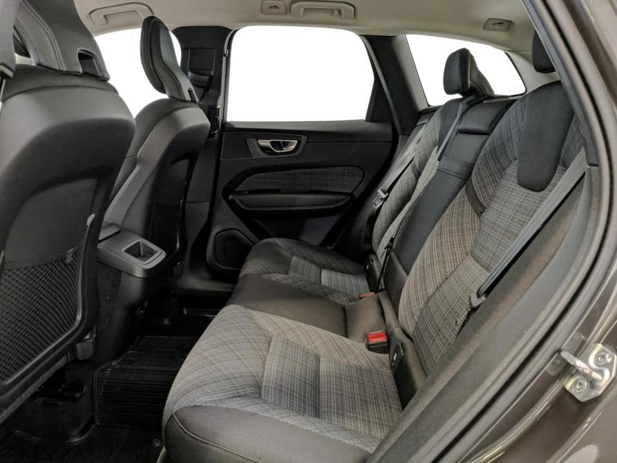 Volvo XC60 II Москва  - изображение 18