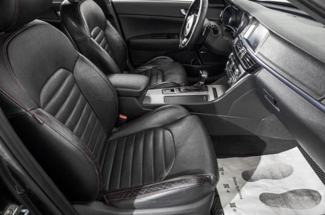 Kia Optima IV с пробегом 2017 года, цена 1 749 000 рублей, 220000 км, седан, Автокод Объявления