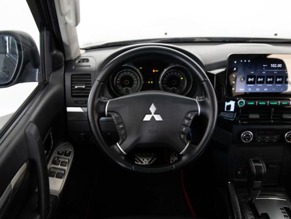Mitsubishi Pajero IV Рестайлинг 1 с пробегом 2012 года, цена 1 599 000 рублей, 293040 км, внедорожник, Автокод Объявления