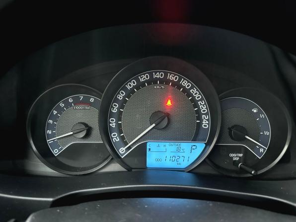 Toyota Corolla XI (E160 E170 E180) с пробегом 2013 года, цена 1 190 000 рублей, 110270 км, седан, Автокод Объявления