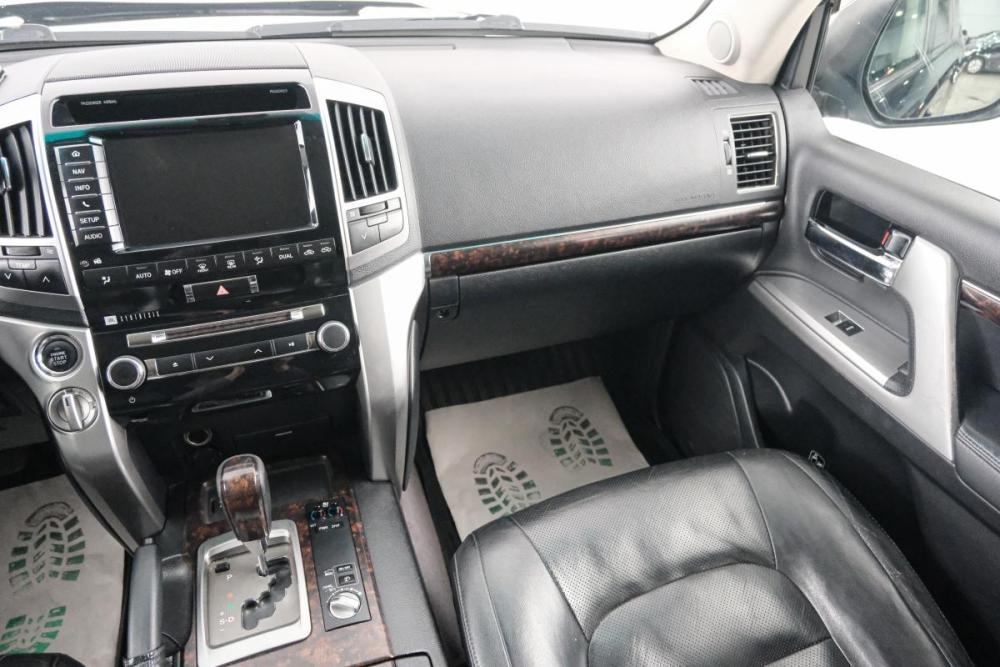 Toyota Land Cruiser 200 Series Рестайлинг 1 Красноярск  - изображение 12