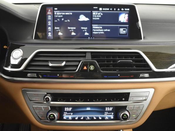 BMW 7 серии VI (G11/G12) Рестайлинг с пробегом 2022 года, цена 7 669 900 рублей, 68406 км, седан, Автокод Объявления
