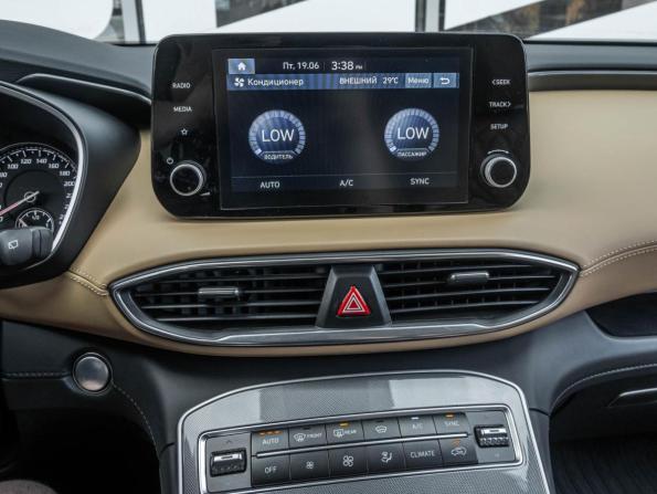 Hyundai Santa Fe IV Рестайлинг с пробегом 2022 года, цена 3 997 000 рублей, 19784 км, внедорожник, Автокод Объявления