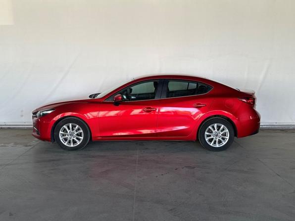 Mazda 3 III (BM) Рестайлинг с пробегом 2017 года, цена 1 678 000 рублей, 107891 км, седан, Автокод Объявления