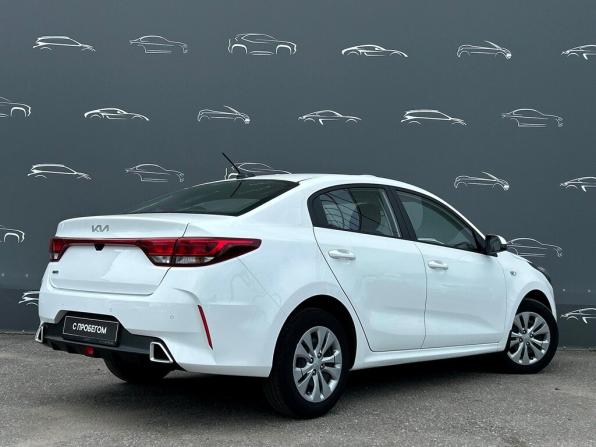 Kia Rio IV Рестайлинг с пробегом 2021 года, цена 1 568 400 рублей, 79125 км, седан, Автокод Объявления