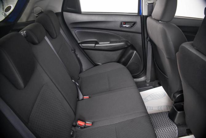 Suzuki Swift IV Рестайлинг с пробегом 2017 года, цена 1 439 000 рублей, 139245 км, хэтчбек, Автокод Объявления