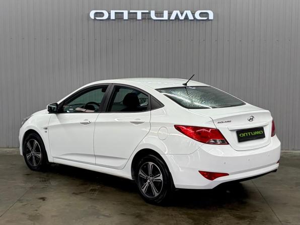 Hyundai Solaris I Рестайлинг с пробегом 2016 года, цена 1 147 000 рублей, 127924 км, седан, Автокод Объявления