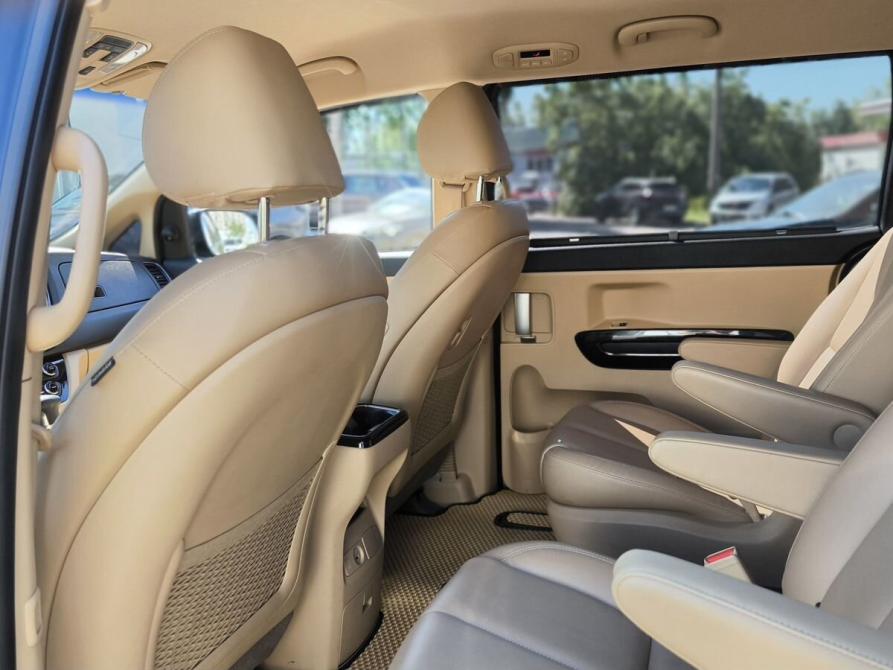Kia Carnival III Санкт-Петербург  - изображение 19
