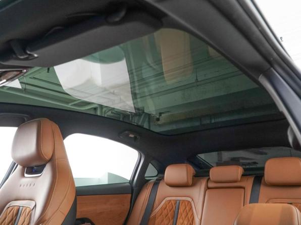 Mazda EZ-6 с пробегом 2024 года, цена 3 699 077 рублей, 44288 км, лифтбек, Автокод Объявления