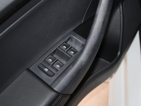 Skoda Rapid II с пробегом 2022 года, цена 1 529 900 рублей, 167451 км, лифтбек, Автокод Объявления