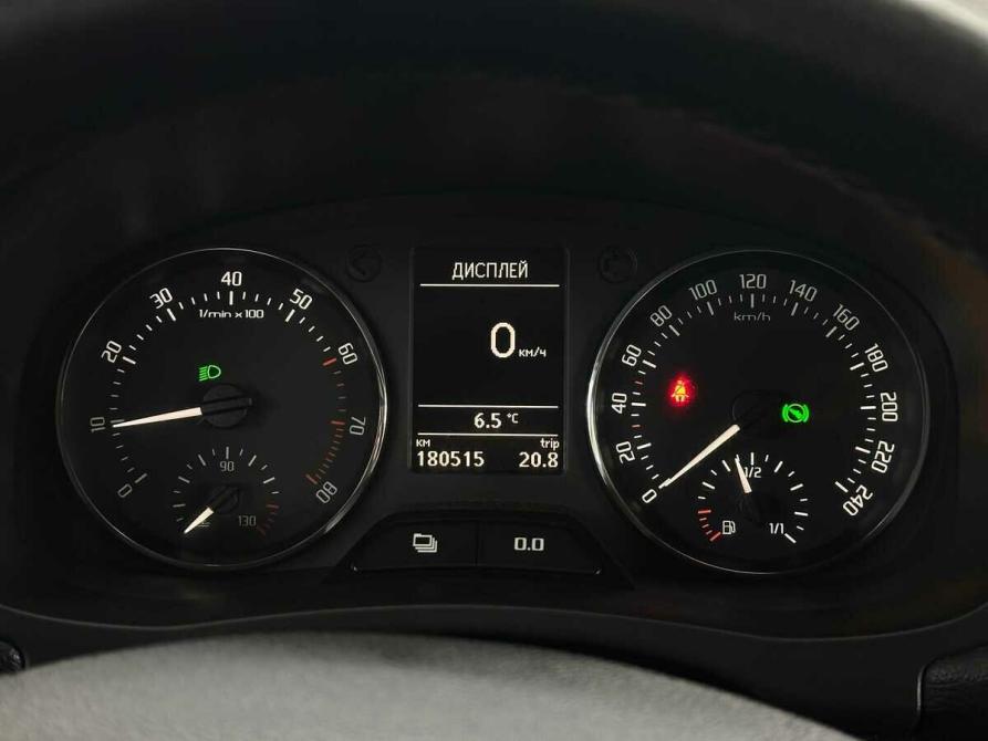 Skoda Fabia II Рестайлинг Москва  - изображение 6