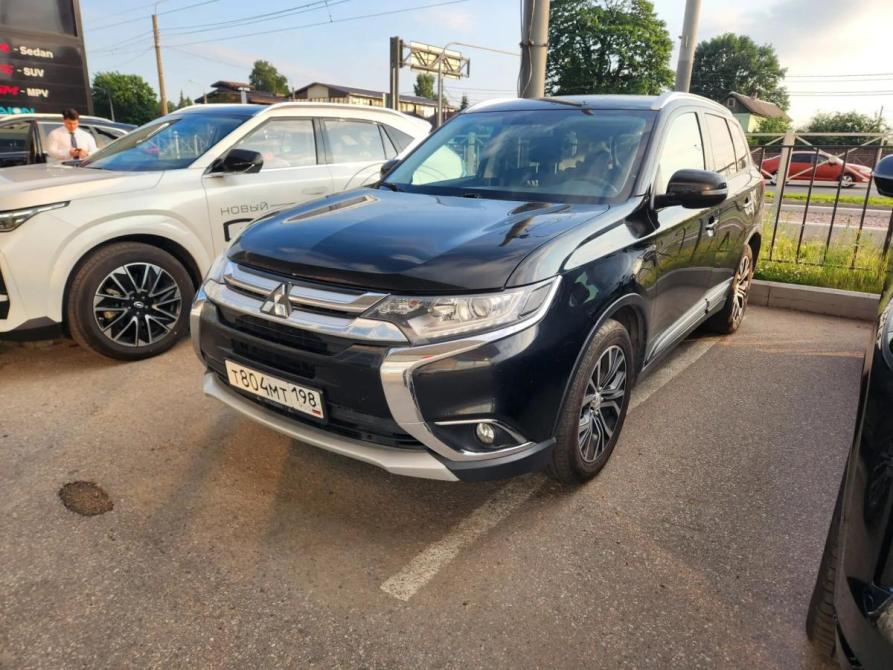 Mitsubishi Outlander III Рестайлинг 2 Санкт-Петербург  - изображение 1