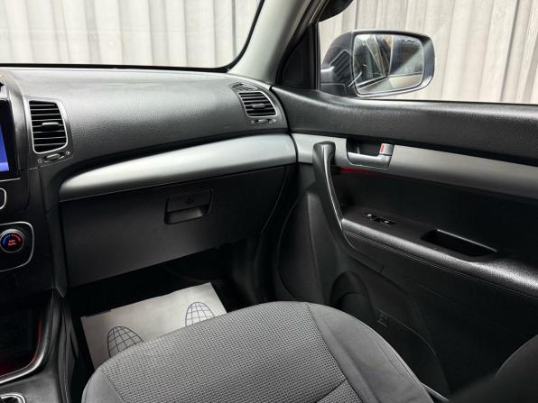 Kia Sorento II Рестайлинг с пробегом 2013 года, цена 1 699 000 рублей, 138210 км, внедорожник, Автокод Объявления