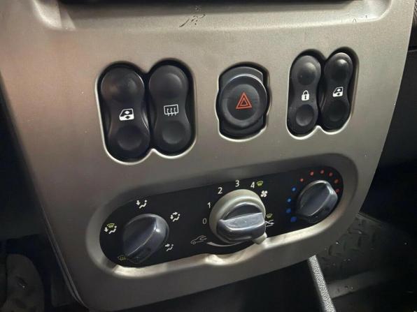 Renault Sandero I с пробегом 2011 года, цена 489 515 рублей, 116490 км, хэтчбек, Автокод Объявления