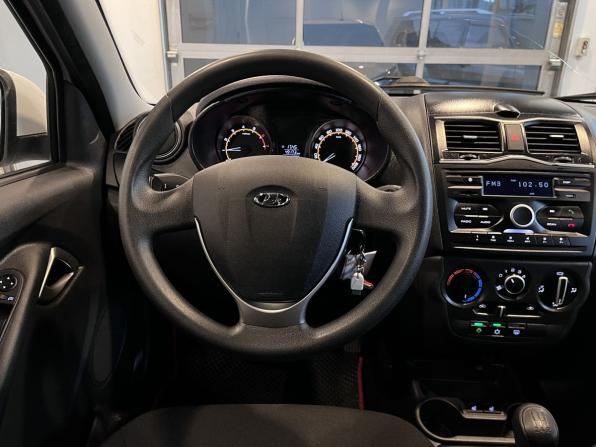 Lada (ВАЗ) Granta I Рестайлинг с пробегом 2023 года, цена 820 000 рублей, 49172 км, лифтбек, Автокод Объявления