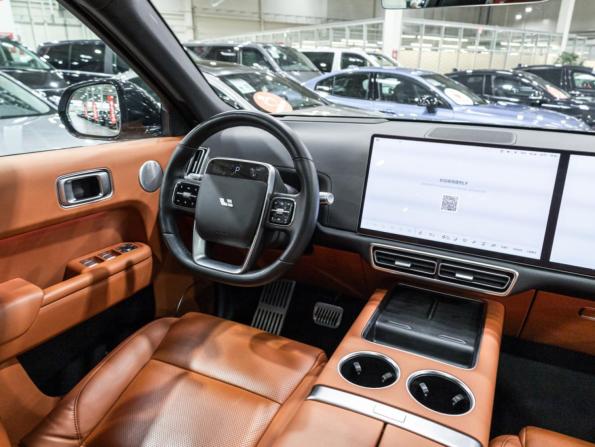 Li Auto (Lixiang) L9 I с пробегом 2023 года, цена 6 189 700 рублей, 67000 км, внедорожник, Автокод Объявления
