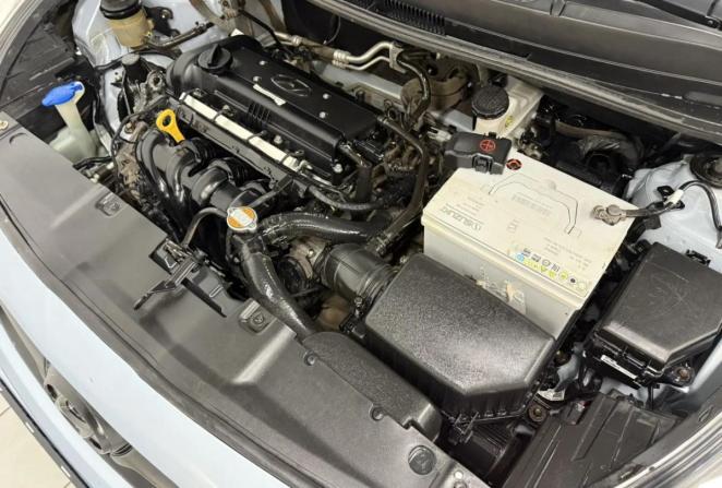Hyundai Solaris I с пробегом 2011 года, цена 680 000 рублей, 176698 км, хэтчбек, Автокод Объявления