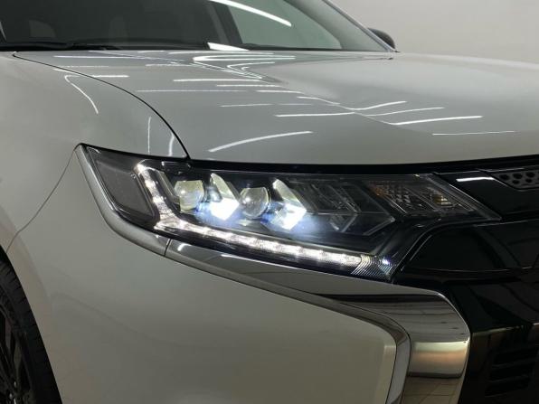 Mitsubishi Outlander III Рестайлинг 3 с пробегом 2022 года, цена 3 850 000 рублей, 900 км, внедорожник, Автокод Объявления