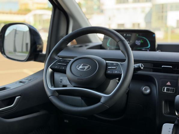 Hyundai Staria I с пробегом 2025 года, цена 4 600 000 рублей, 2000 км, минивэн, Автокод Объявления