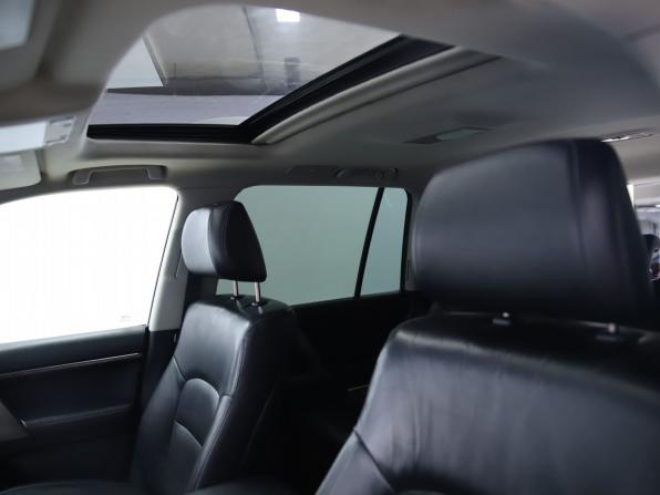 Toyota Land Cruiser 200 Series с пробегом 2011 года, цена 3 190 000 рублей, 282925 км, внедорожник, Автокод Объявления