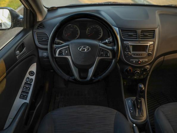 Hyundai Solaris I Рестайлинг с пробегом 2015 года, цена 889 777 рублей, 222000 км, седан, Автокод Объявления