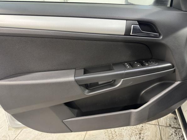Opel Astra H Рестайлинг с пробегом 2013 года, цена 629 800 рублей, 185000 км, универсал, Автокод Объявления