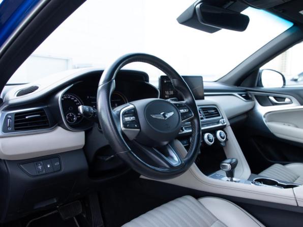 Genesis G70 I Рестайлинг с пробегом 2021 года, цена 2 949 000 рублей, 64423 км, седан, Автокод Объявления