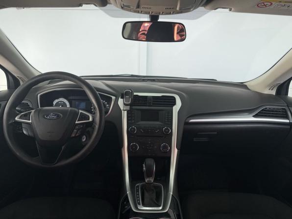 Ford Mondeo V с пробегом 2016 года, цена 1 300 000 рублей, 271239 км, седан, Автокод Объявления