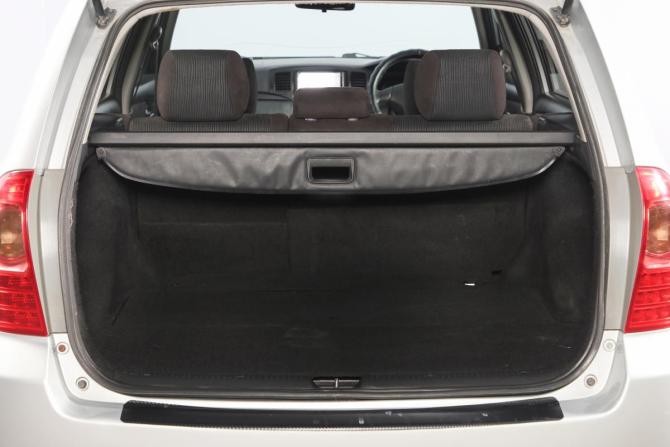 Toyota Corolla IX (E120 E130) Рестайлинг с пробегом 2005 года, цена 749 000 рублей, 340002 км, универсал, Автокод Объявления