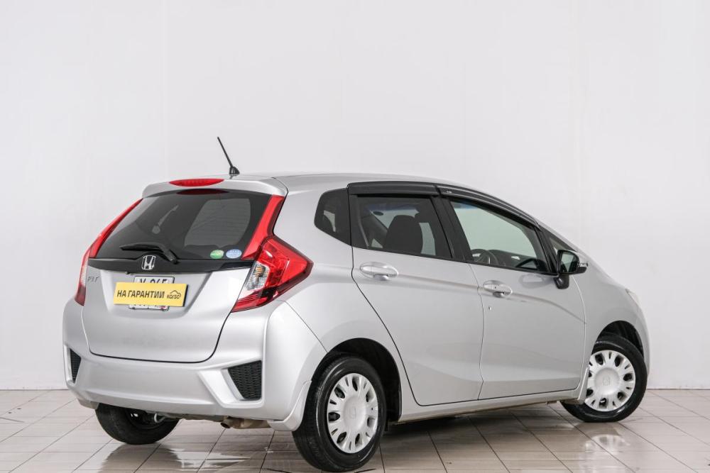 Honda Fit III Красноярск  - изображение 7