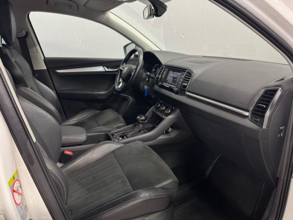 Skoda Karoq I с пробегом 2020 года, цена 2 200 000 рублей, 105054 км, внедорожник, Автокод Объявления