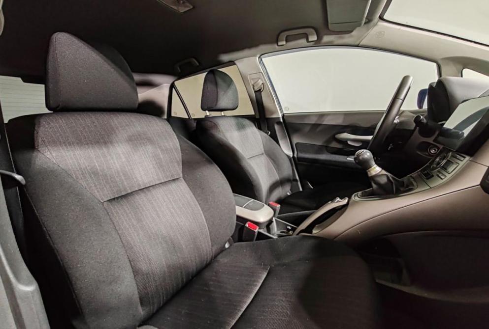 Toyota Auris I Ярославль  - изображение 16