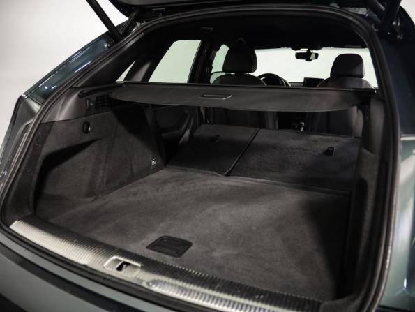 Audi Q3 I (8U) Рестайлинг с пробегом 2018 года, цена 2 799 000 рублей, 76321 км, внедорожник, Автокод Объявления