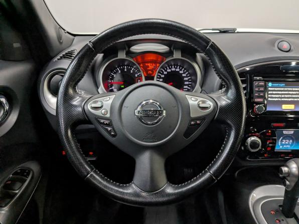 Nissan Juke I Рестайлинг с пробегом 2017 года, цена 1 640 000 рублей, 44640 км, внедорожник, Автокод Объявления