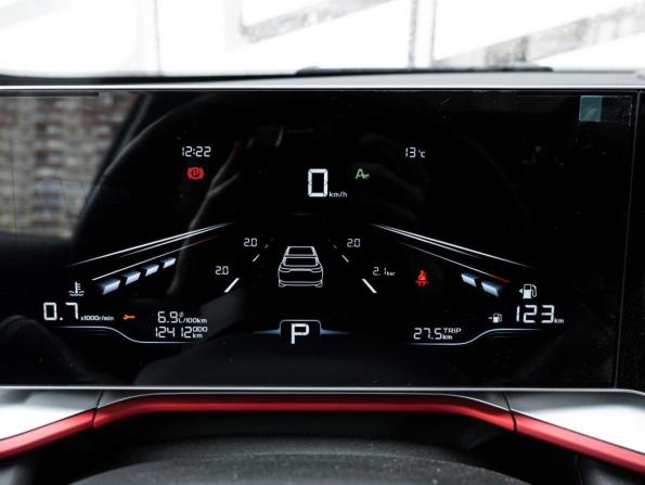 Geely Coolray I Рестайлинг с пробегом 2024 года, цена 2 200 000 рублей, 12412 км, внедорожник, Автокод Объявления