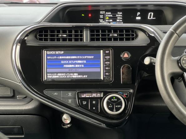 Toyota Aqua I Рестайлинг 2 с пробегом 2019 года, цена 1 349 000 рублей, 123000 км, хэтчбек, Автокод Объявления