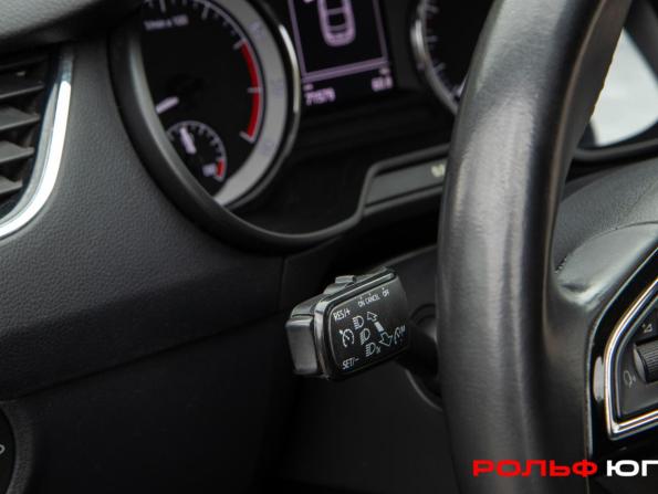 Skoda Octavia III (A7) Рестайлинг с пробегом 2017 года, цена 1 833 000 рублей, 71577 км, лифтбек, Автокод Объявления