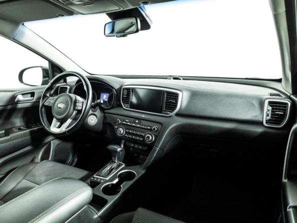 Kia Sportage IV Рестайлинг с пробегом 2021 года, цена 2 249 700 рублей, 135713 км, внедорожник, Автокод Объявления