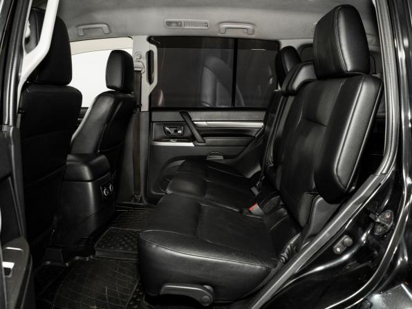 Mitsubishi Pajero IV Рестайлинг 1 с пробегом 2012 года, цена 2 199 500 рублей, 238298 км, внедорожник, Автокод Объявления