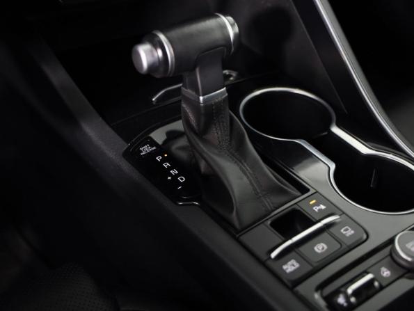Kia K5 III с пробегом 2021 года, цена 2 439 000 рублей, 80508 км, седан, Автокод Объявления