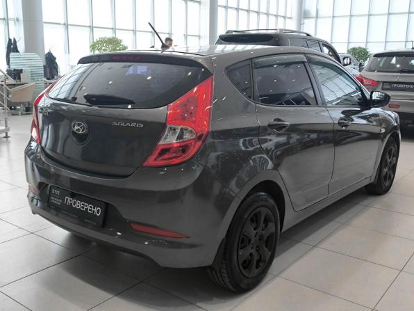 Hyundai Solaris I Рестайлинг с пробегом 2015 года, цена 850 000 рублей, 93480 км, хэтчбек, Автокод Объявления