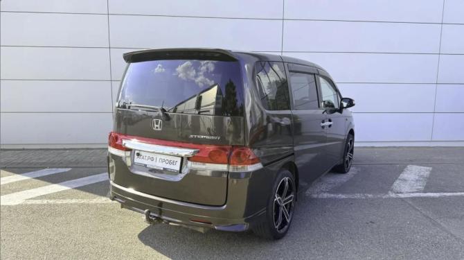 Honda Stepwgn III с пробегом 2007 года, цена 1 077 000 рублей, 238388 км, минивэн, Автокод Объявления