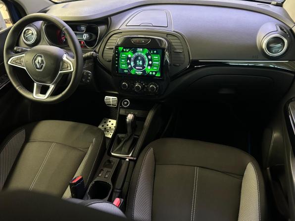 Renault Kaptur I Рестайлинг с пробегом 2022 года, цена 1 693 000 рублей, 61000 км, внедорожник, Автокод Объявления
