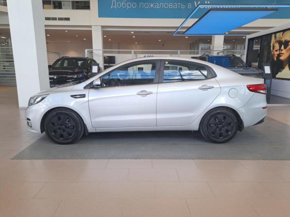 Kia Rio III Рестайлинг с пробегом 2016 года, цена 1 023 000 рублей, 92789 км, седан, Автокод Объявления
