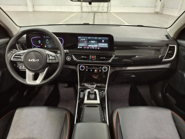 Kia Seltos I Рестайлинг с пробегом 2024 года, цена 2 450 000 рублей, 43117 км, внедорожник, Автокод Объявления