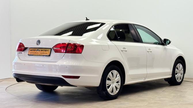 Volkswagen Jetta VI Рестайлинг с пробегом 2014 года, цена 999 000 рублей, 201940 км, седан, Автокод Объявления