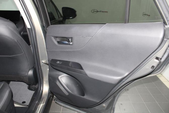 Toyota Harrier IV (XU80) с пробегом 2021 года, цена 5 550 000 рублей, 30000 км, внедорожник, Автокод Объявления